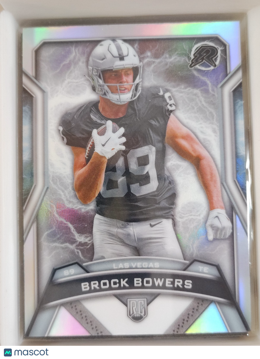 2024 Topps Resurgence - Rookies Brock Bowers #147 Refractor (RC)