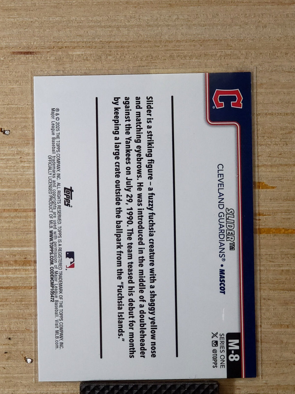 2025 Topps Celebration Mascot #M-8 Slider