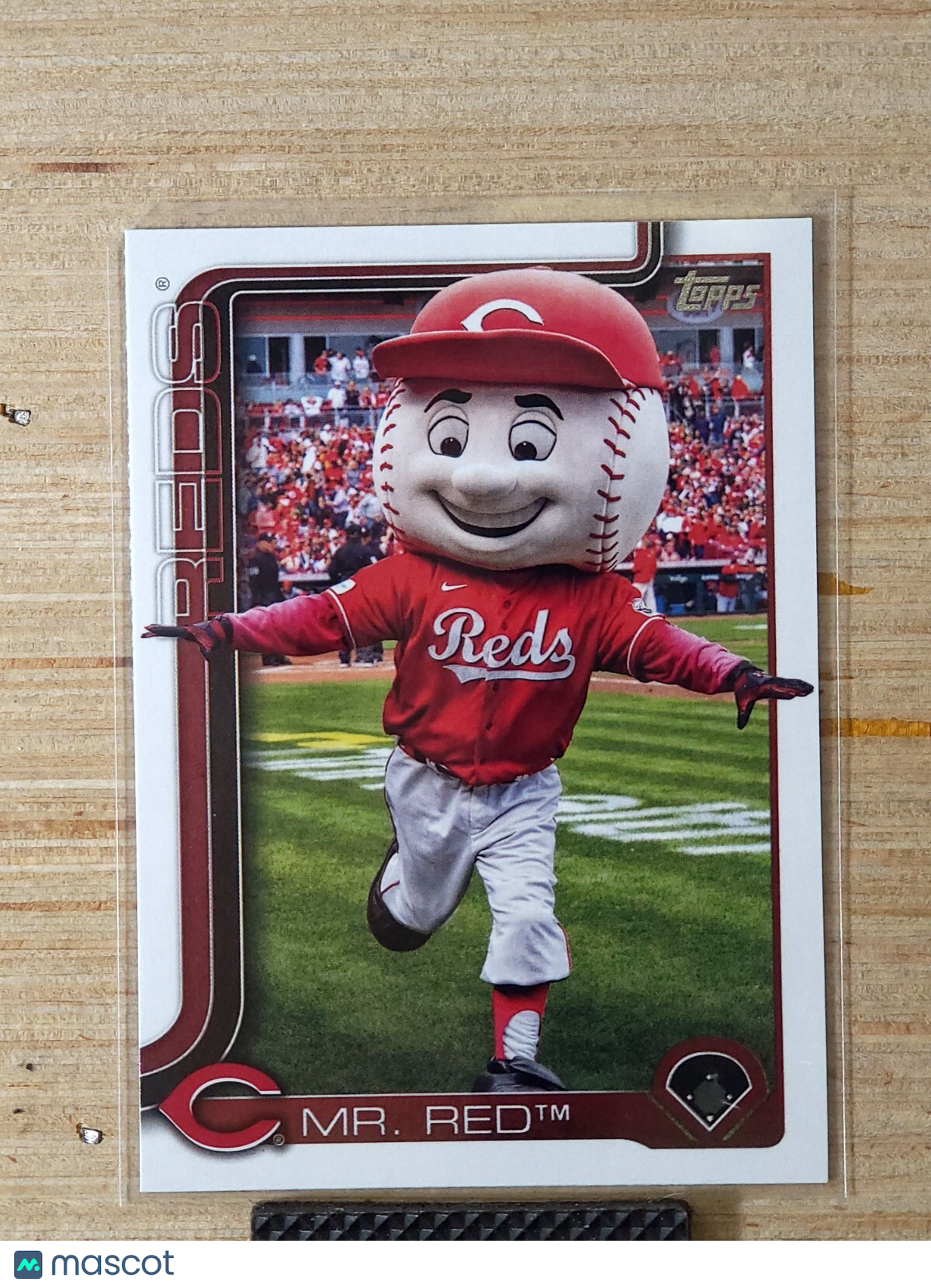 2025 Topps Celebration Mascot Mr. Red #M-7