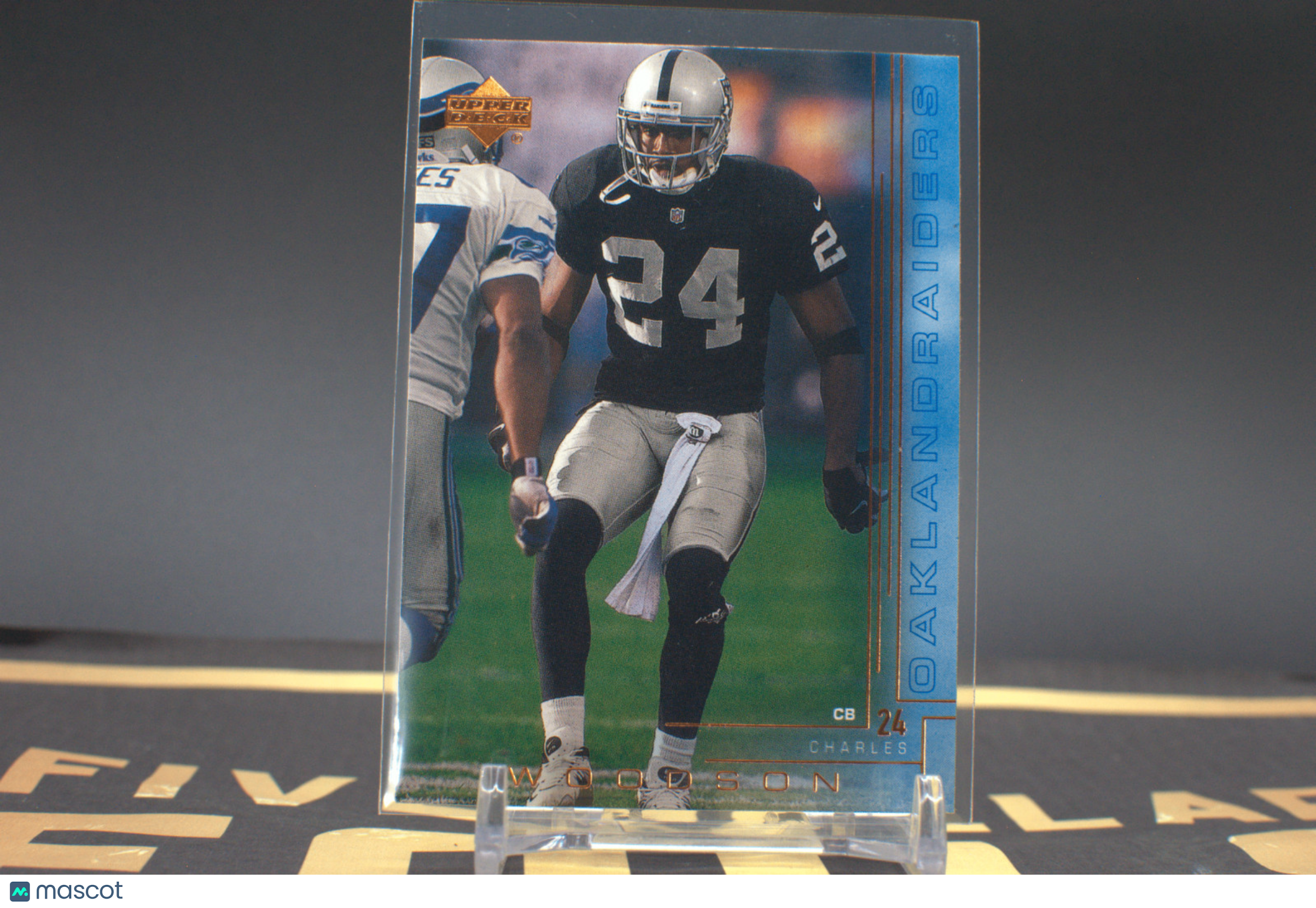 2000 Upper Deck NFL : Charles Woodson #150 **Free Shipping @ $10+**
