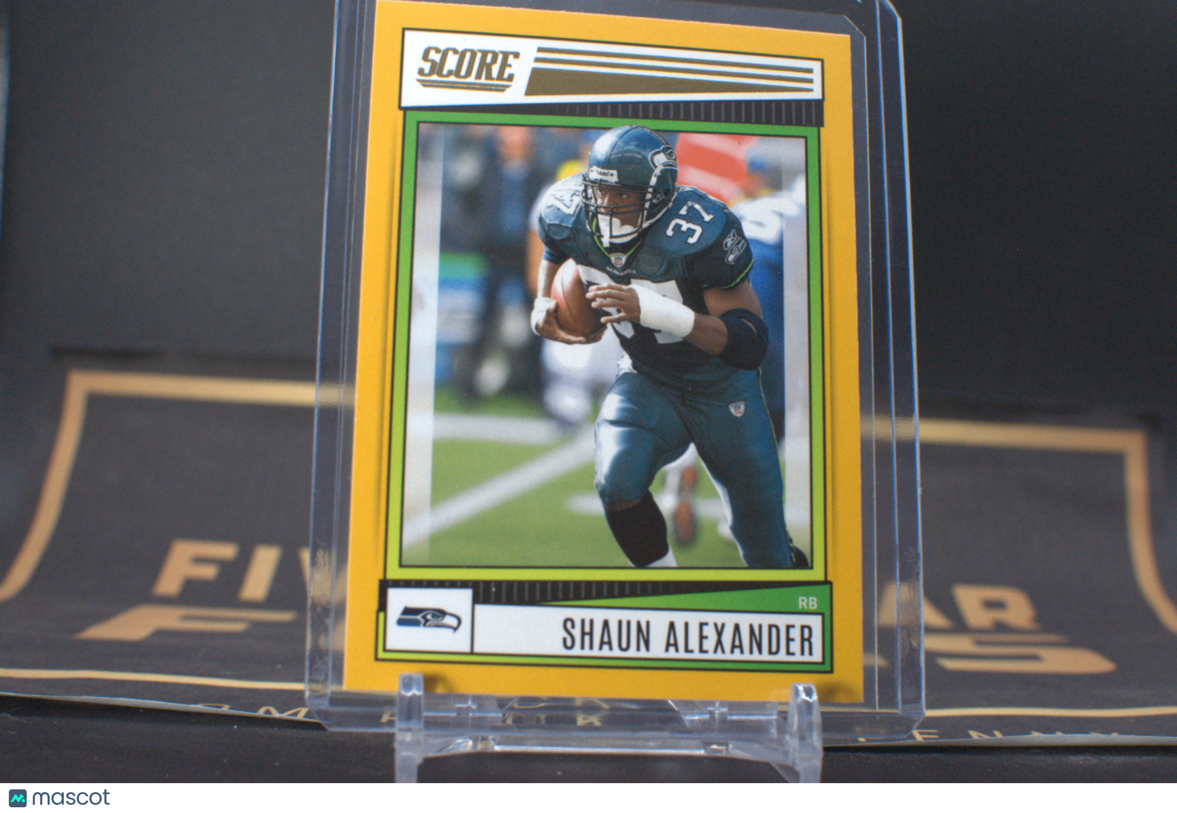 2022 Panini Score: Shaun Alexander [Gold] #179 **Free Shipping @ $10+**
