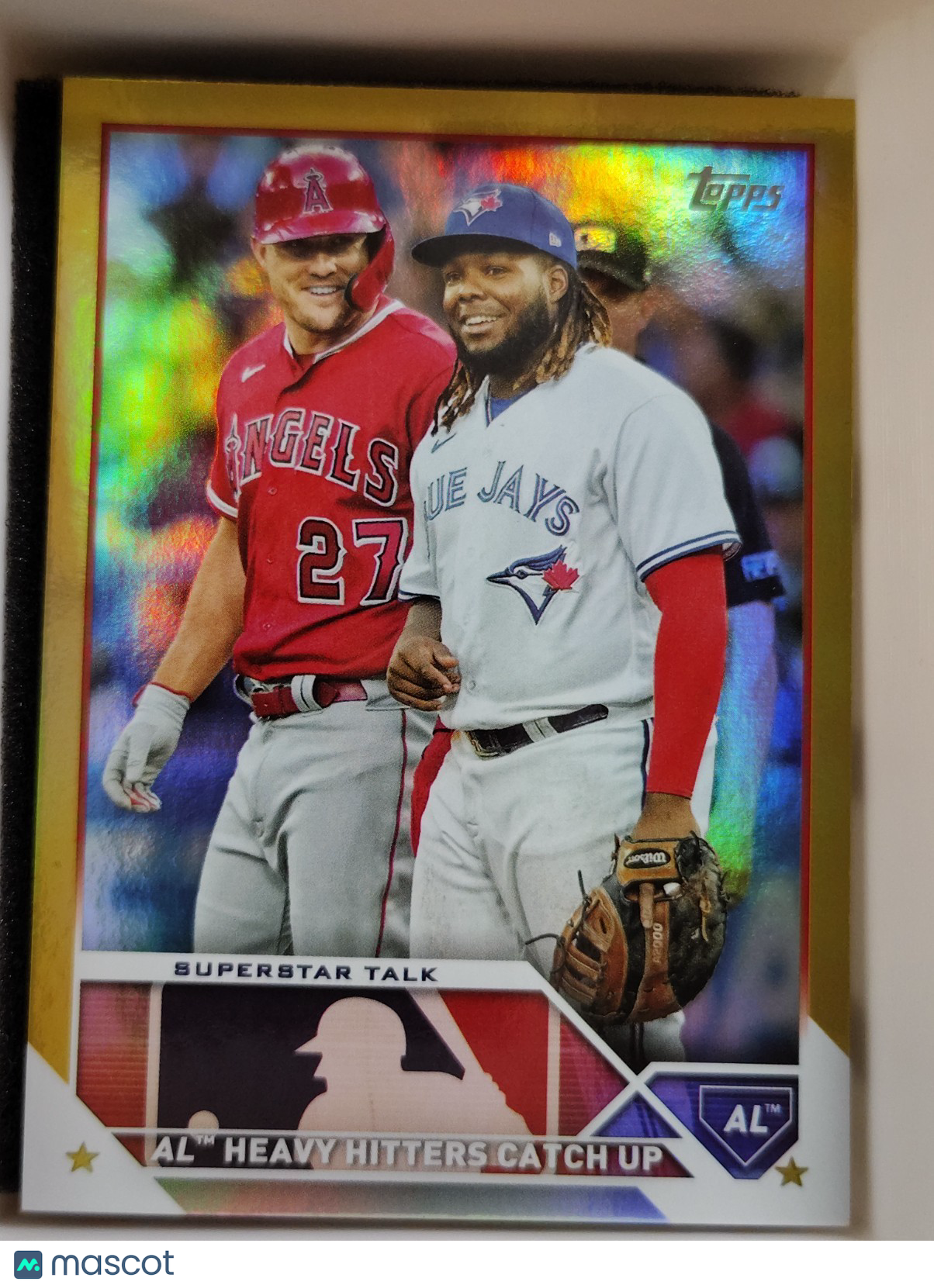 2023 Topps Series 2 #396 Superstar Talk Gold