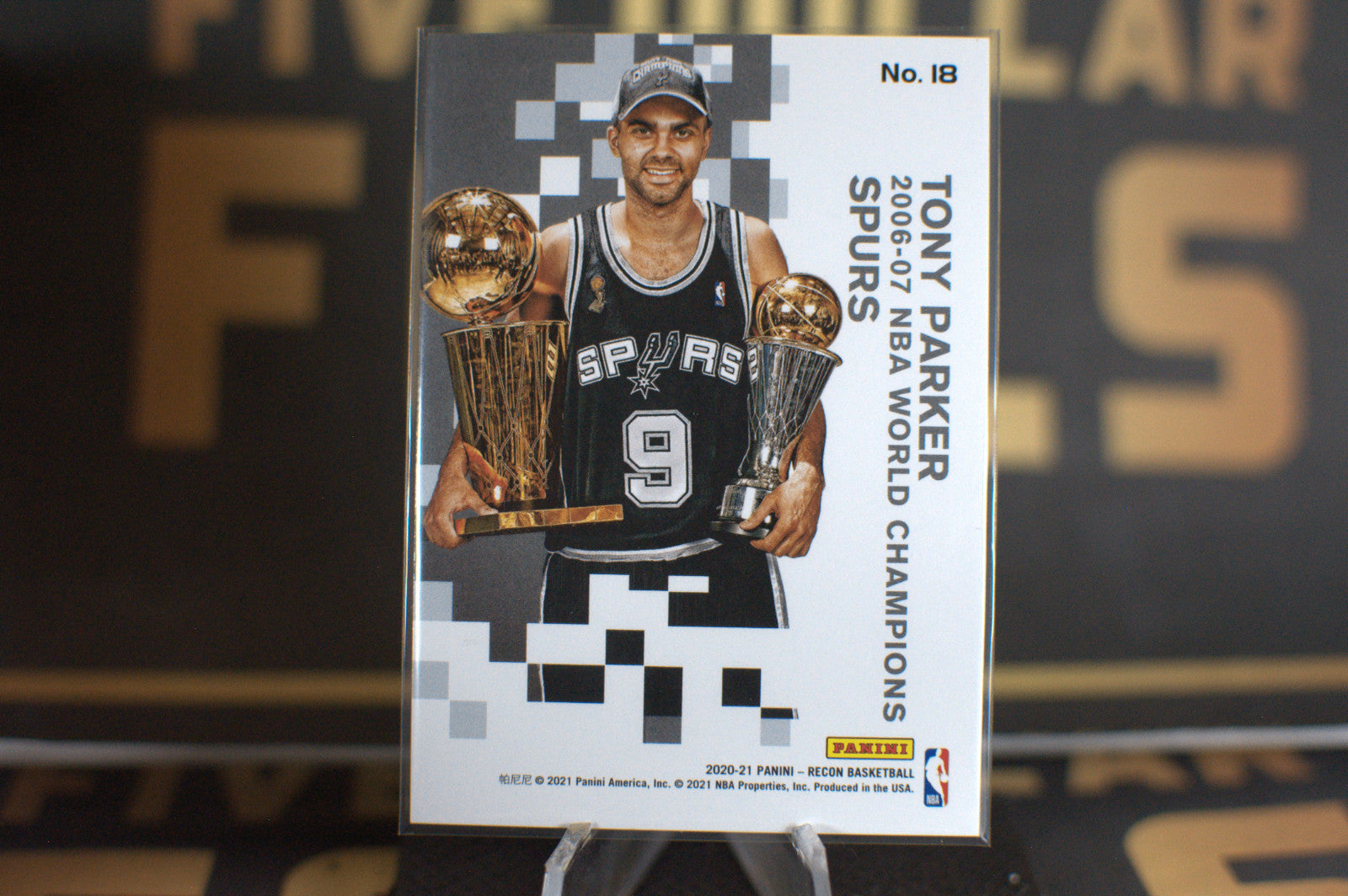 2020-21 Panini Recon Eyes on the Prize Tony Parker #18 HOF