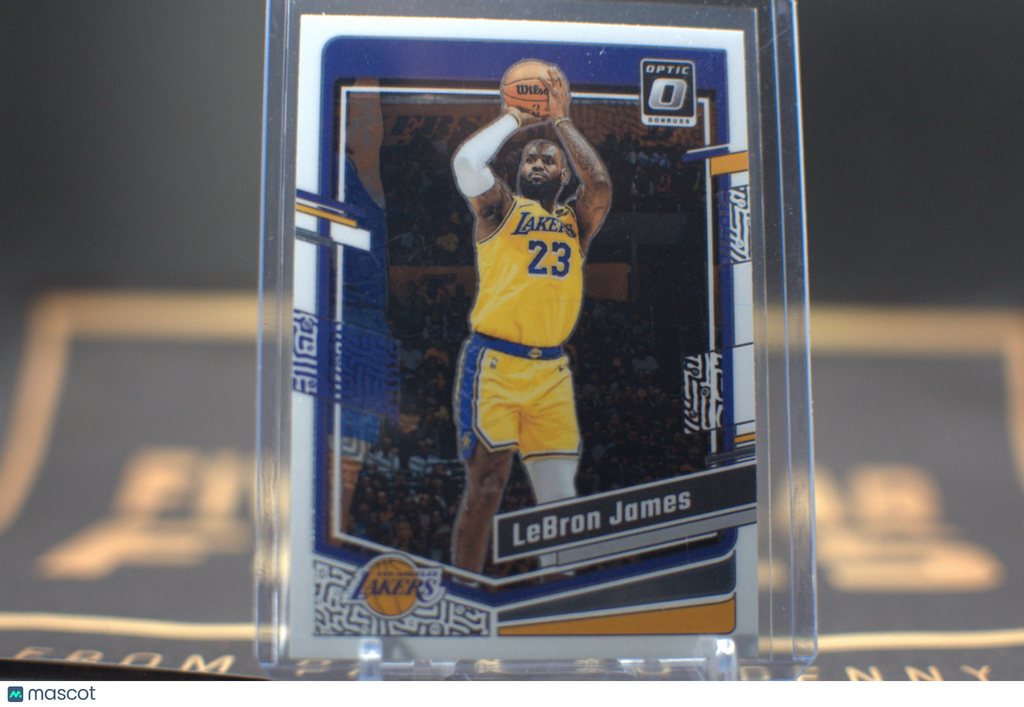 2023 Donruss Optic: LeBron James #65