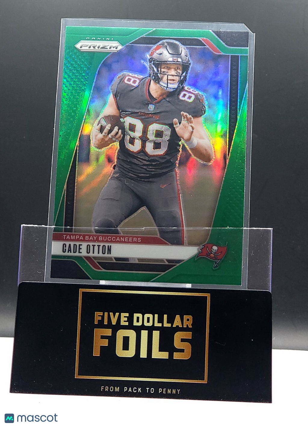*Free Shipping @ $10* 2024 Panini Prizm #271 Cade Otton Green