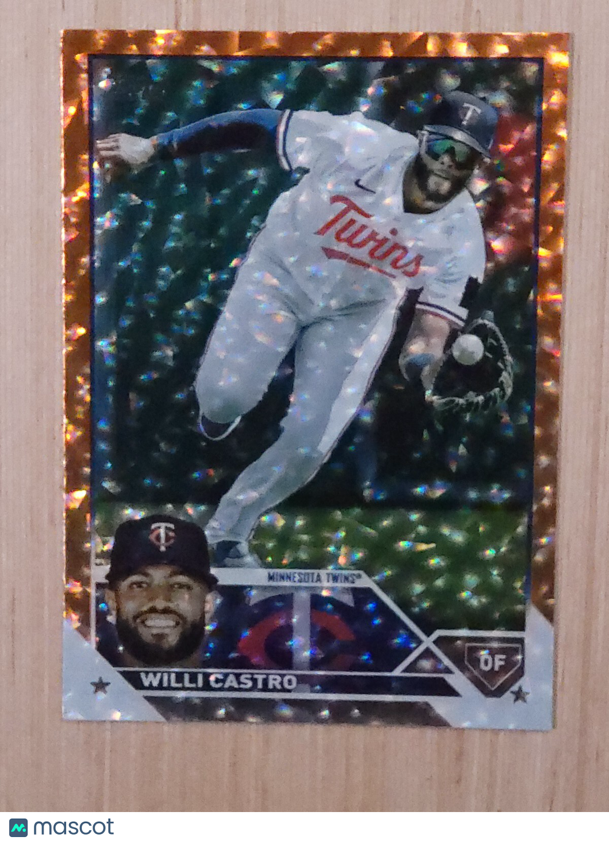 2023 Topps Series 2 - Willi Castro #411 Orange Foil /299