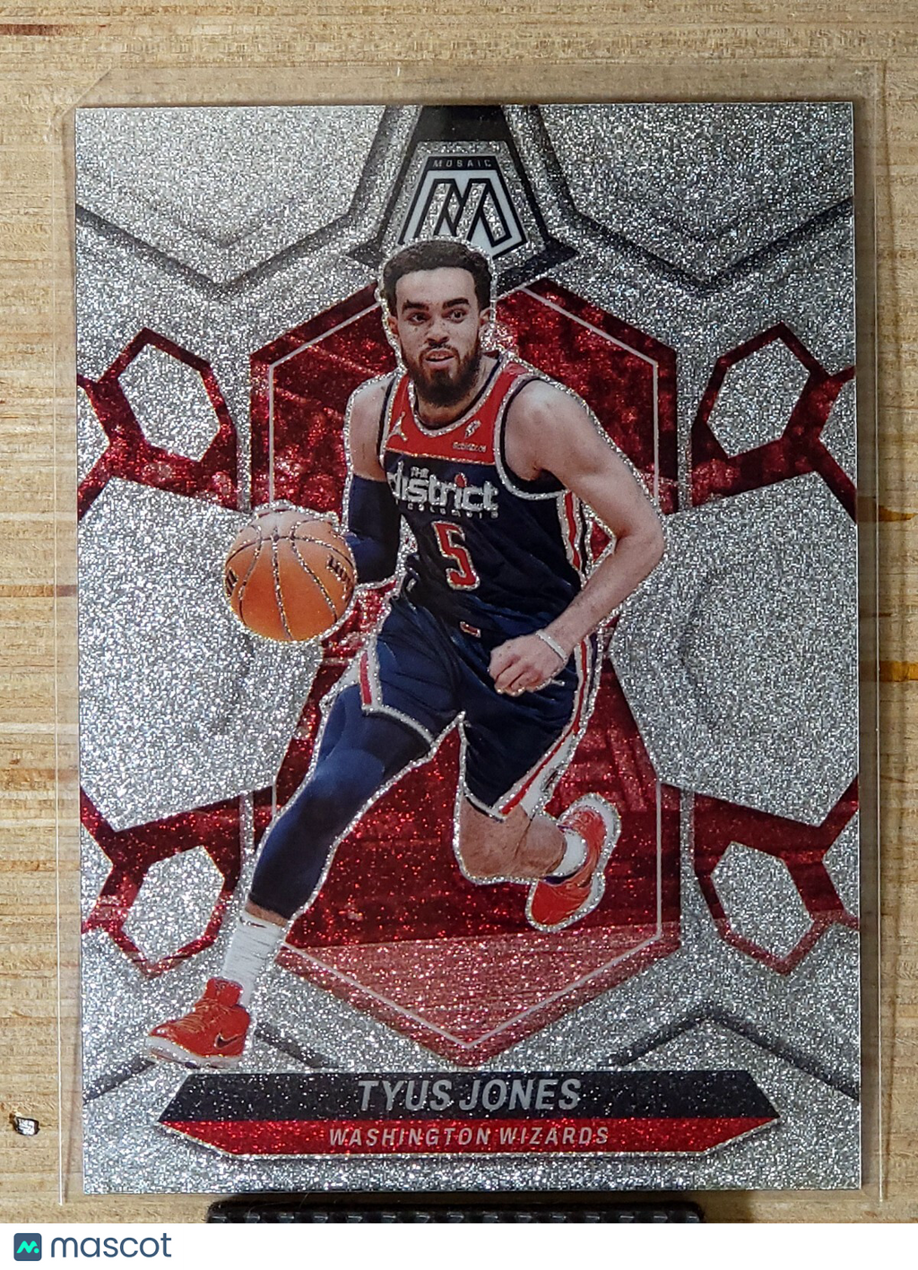 2023-24 Panini Mosaic - Tyus Jones #176 Glitter
