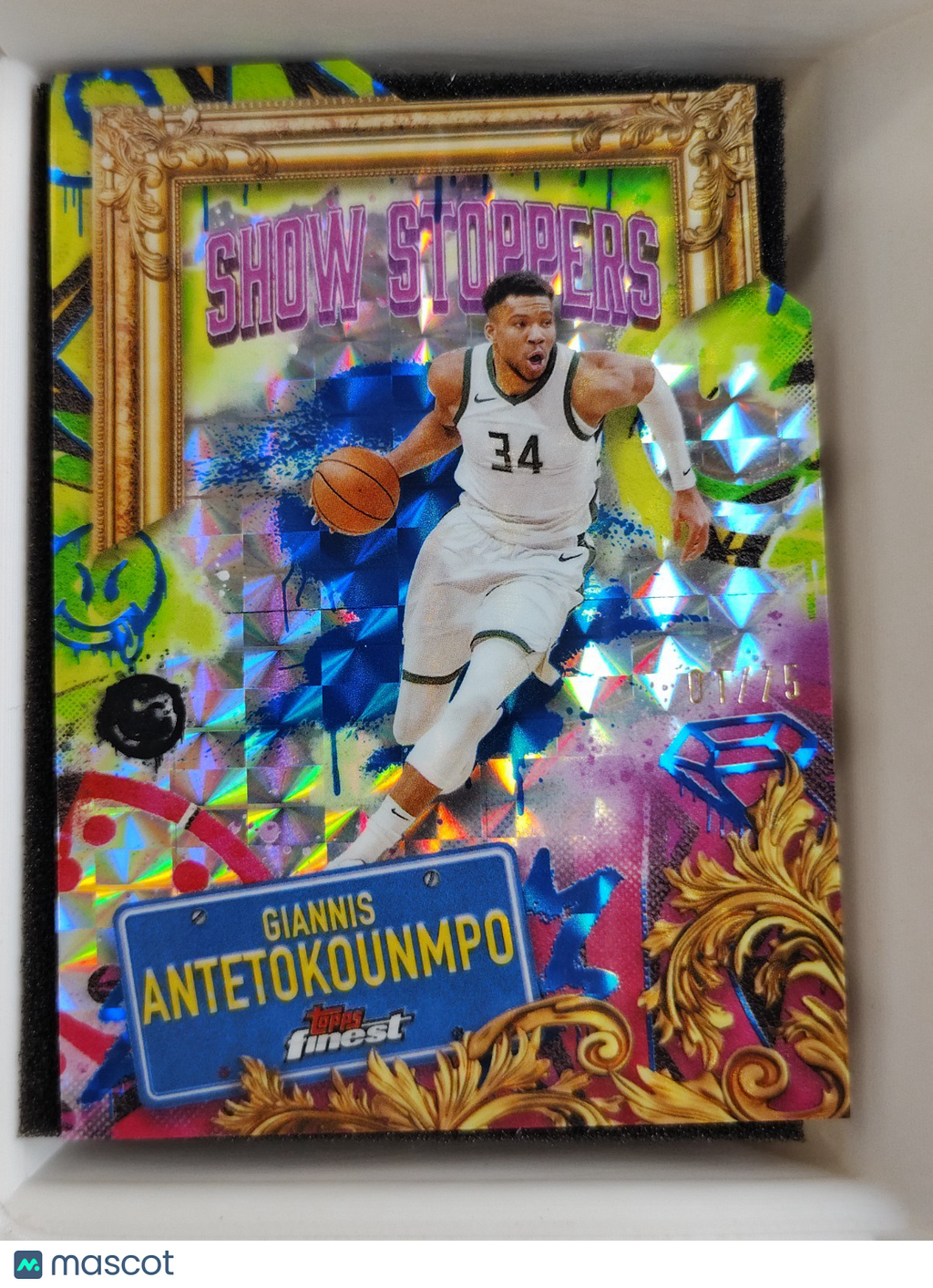 2025 Topps Finest Show Stoppers #S-2 Giannis Antetokounmpo Blue Geometric /75