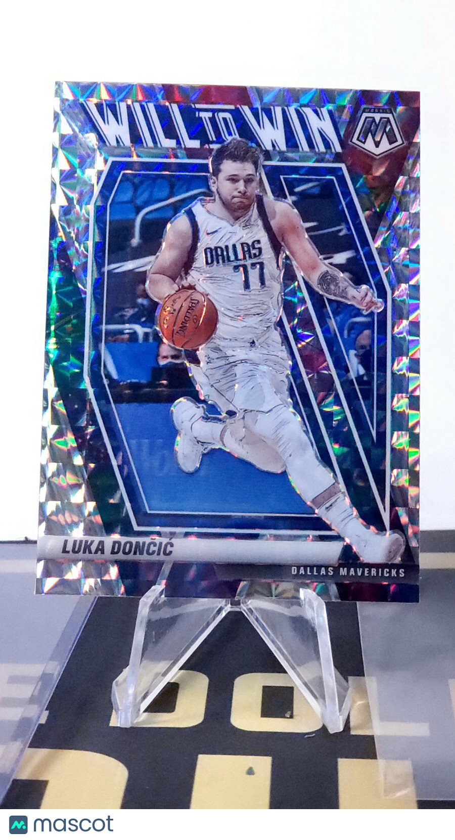 2020 Panini Mosaic Will To Win: Luka Doncic [Mosaic] #12
