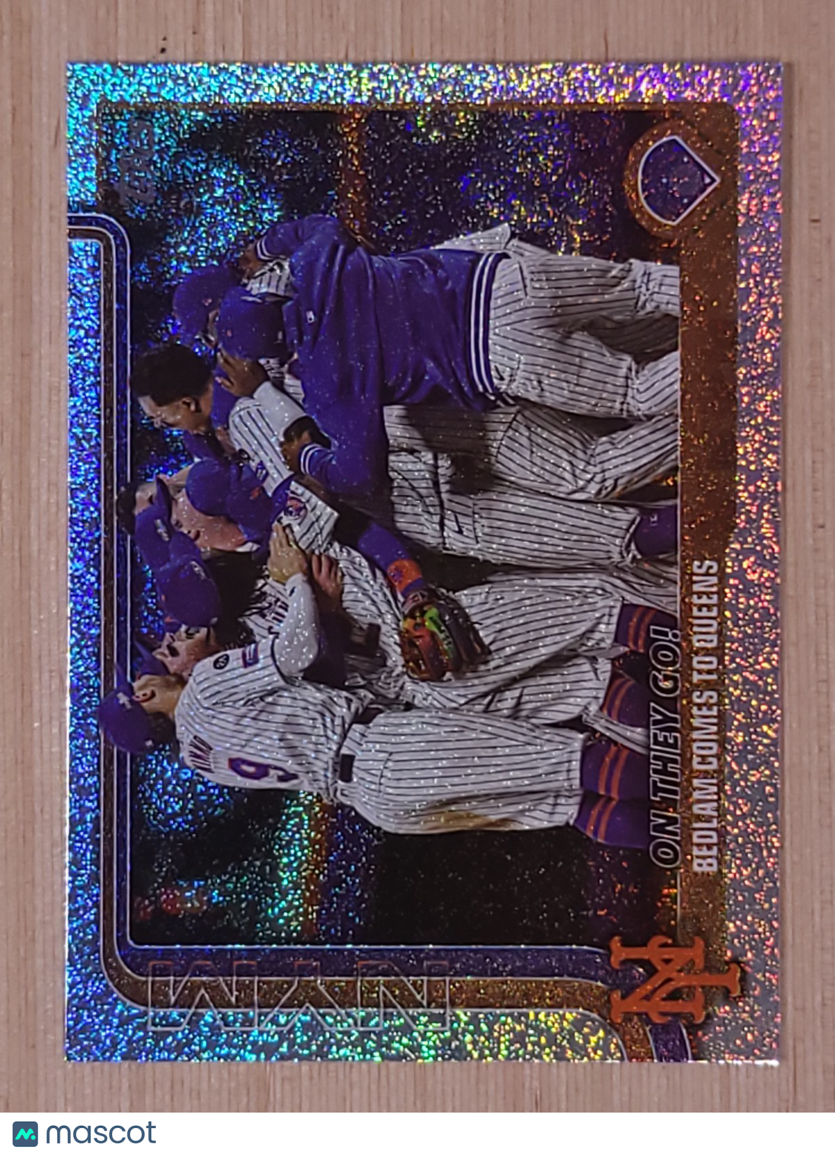 2025 Topps Series 2 #432 Mets Team Checklist Sparkle