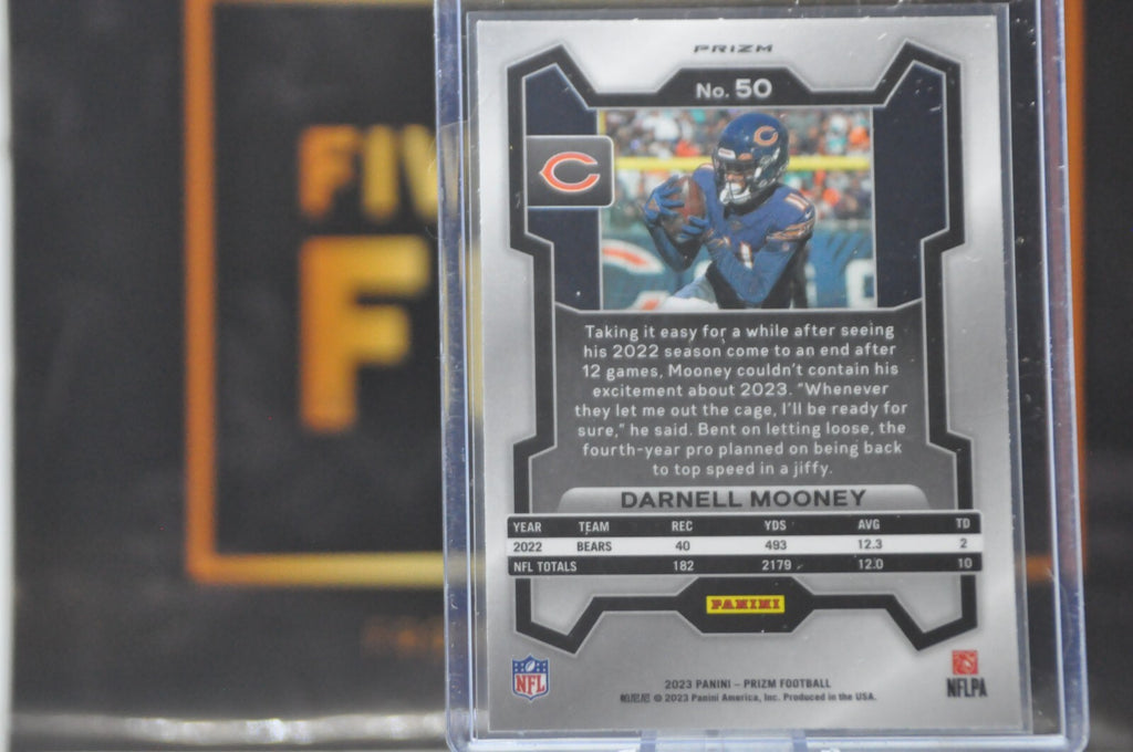 2023 Panini Prizm: Darnell Mooney [Black White Checker] #50