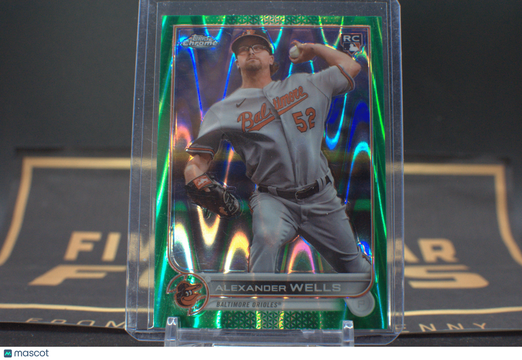 2022 Topps Chrome : Alexander Wells [Sonic Green RayWave] #49