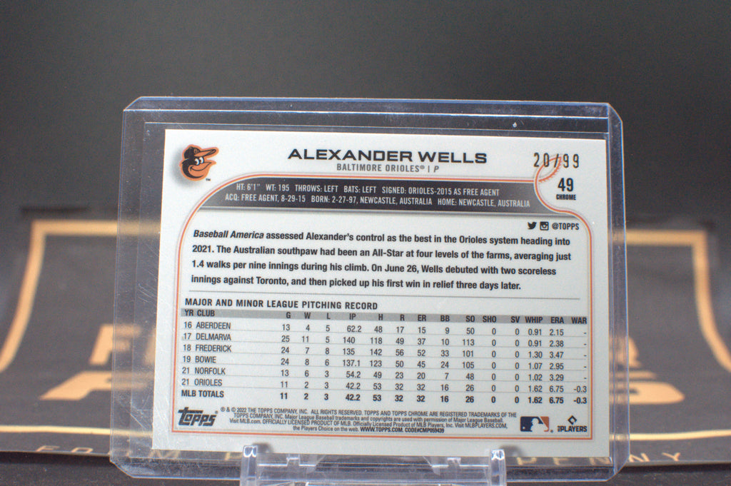 2022 Topps Chrome : Alexander Wells [Sonic Green RayWave] #49