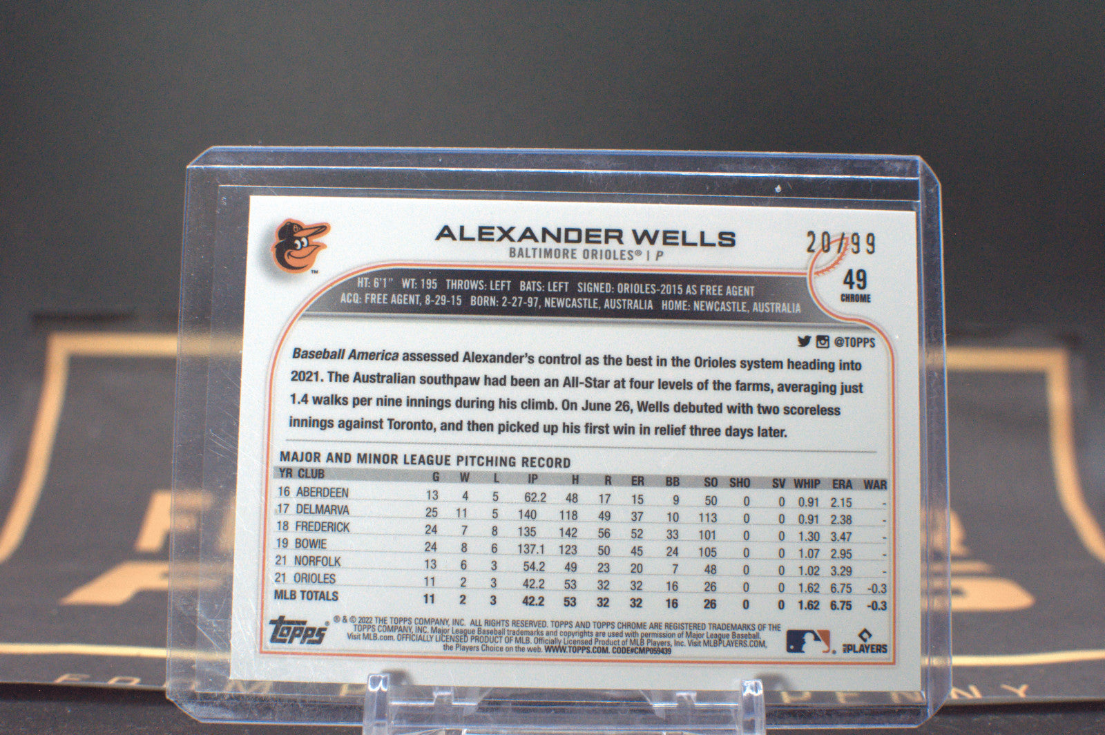 2022 Topps Chrome : Alexander Wells [Sonic Green RayWave] #49