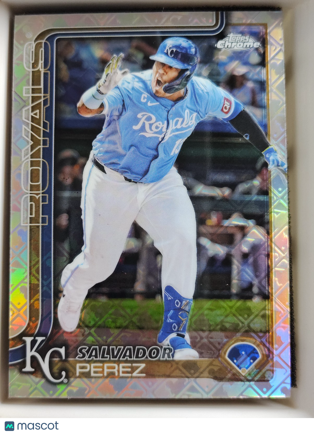 2025 Topps Chrome LogoFractor #114 Salvador Perez