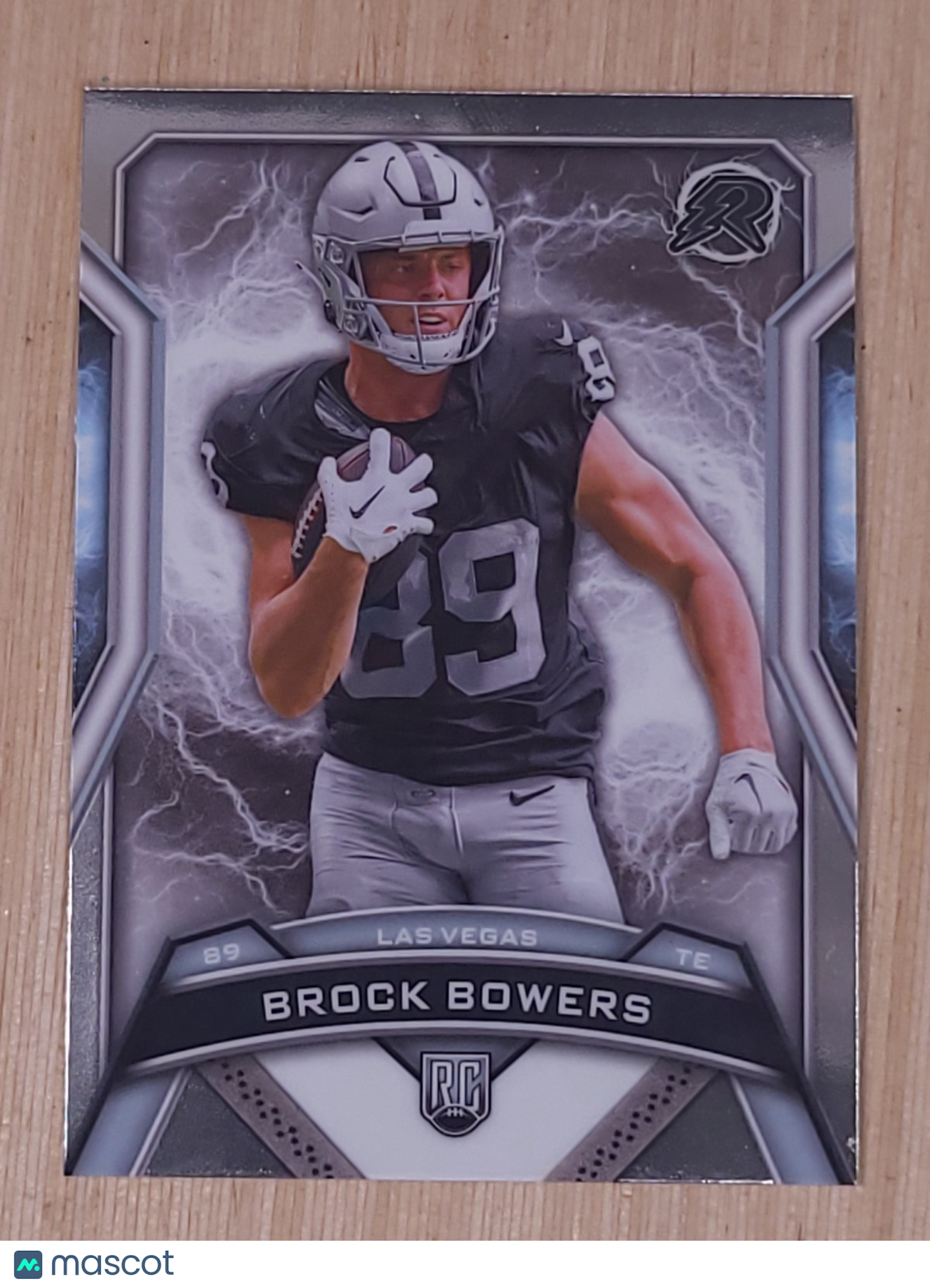 2024 Topps Resurgence - Rookies Brock Bowers #147 (RC)