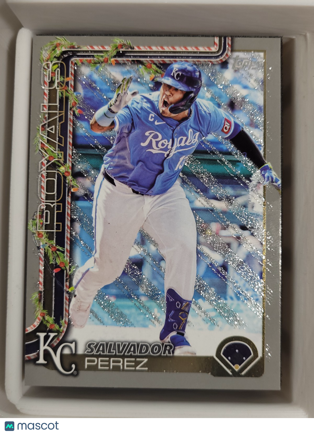 2025 Topps Holiday  - Salvador Perez #H116 Sandglitter Grey