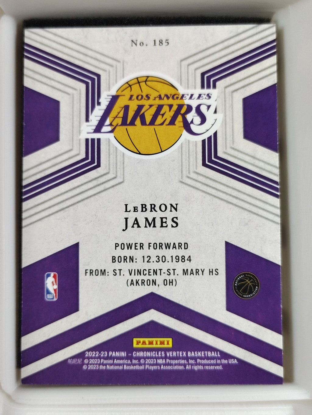 2022-23 Panini Chronicles - Vertex LeBron James #185