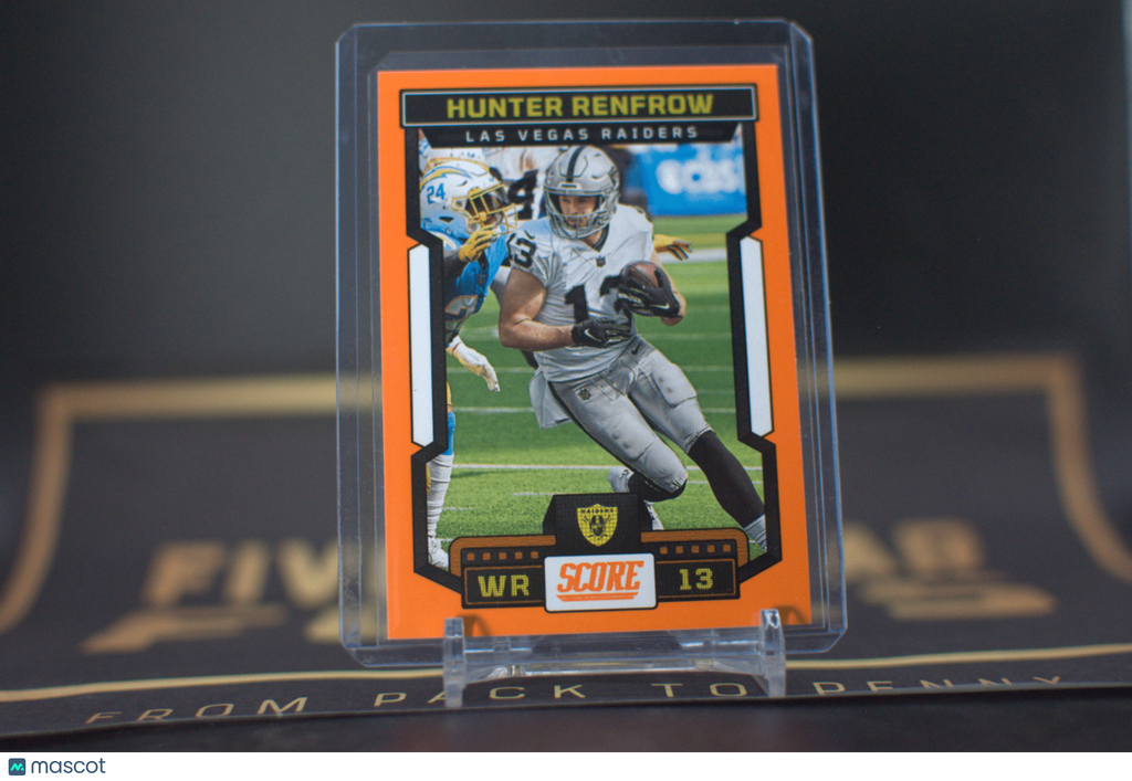 2023 Panini Score: Hunter Renfrow [Orange] #136