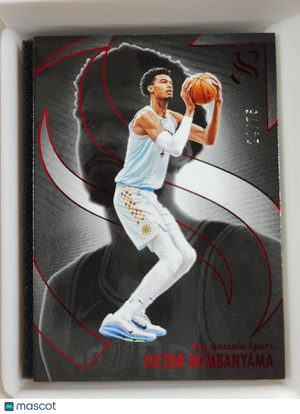 2024-25 Panini Silhouette Victor Wembanyama #14 Red 24/75