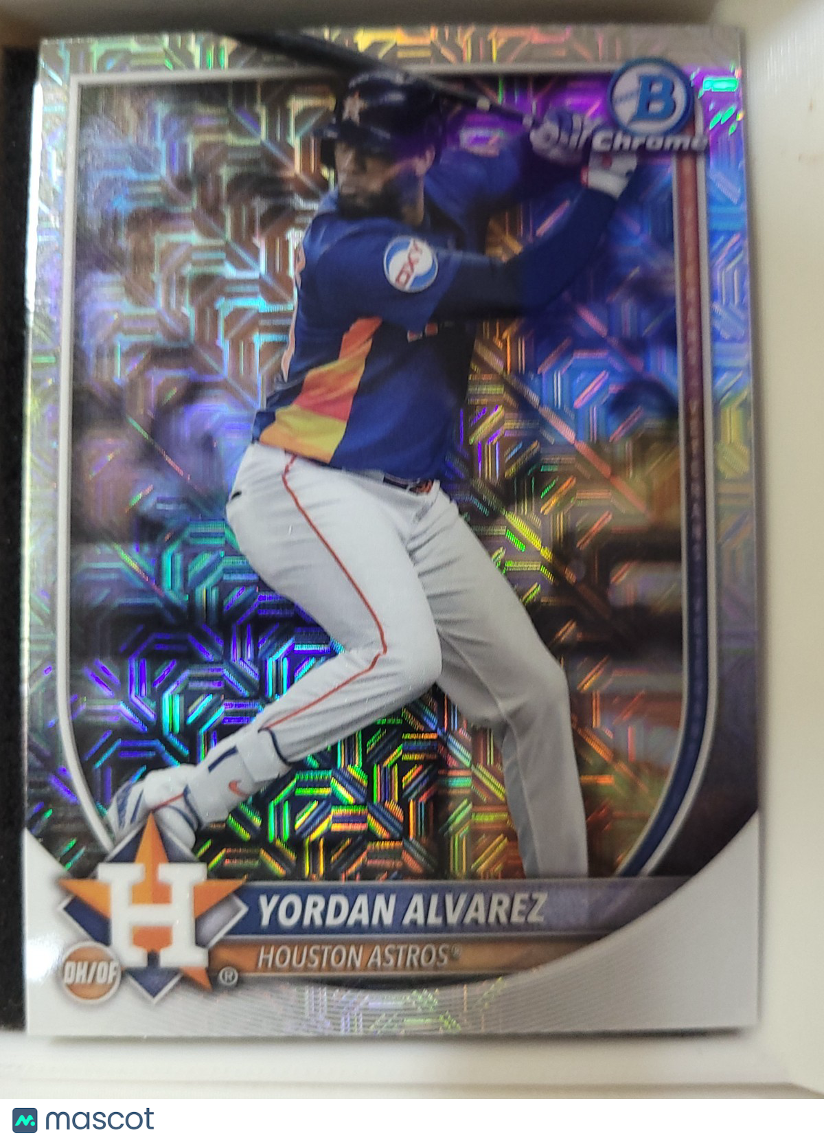 2025 Bowman Chrome Yordan Alvarez #81 Mojo Refractor