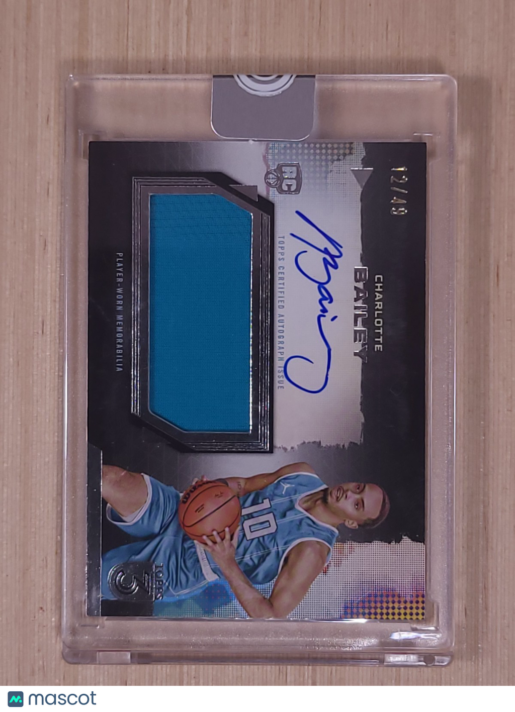 2023-24 Topps Three - Rookie Relic Autographs Amari Bailey #RRA-ABA