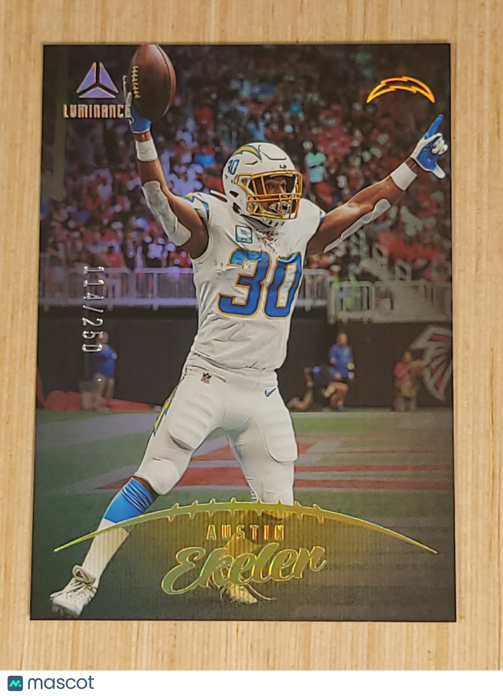 2023 Panini Luminance - Austin Ekeler #48 Gold /250