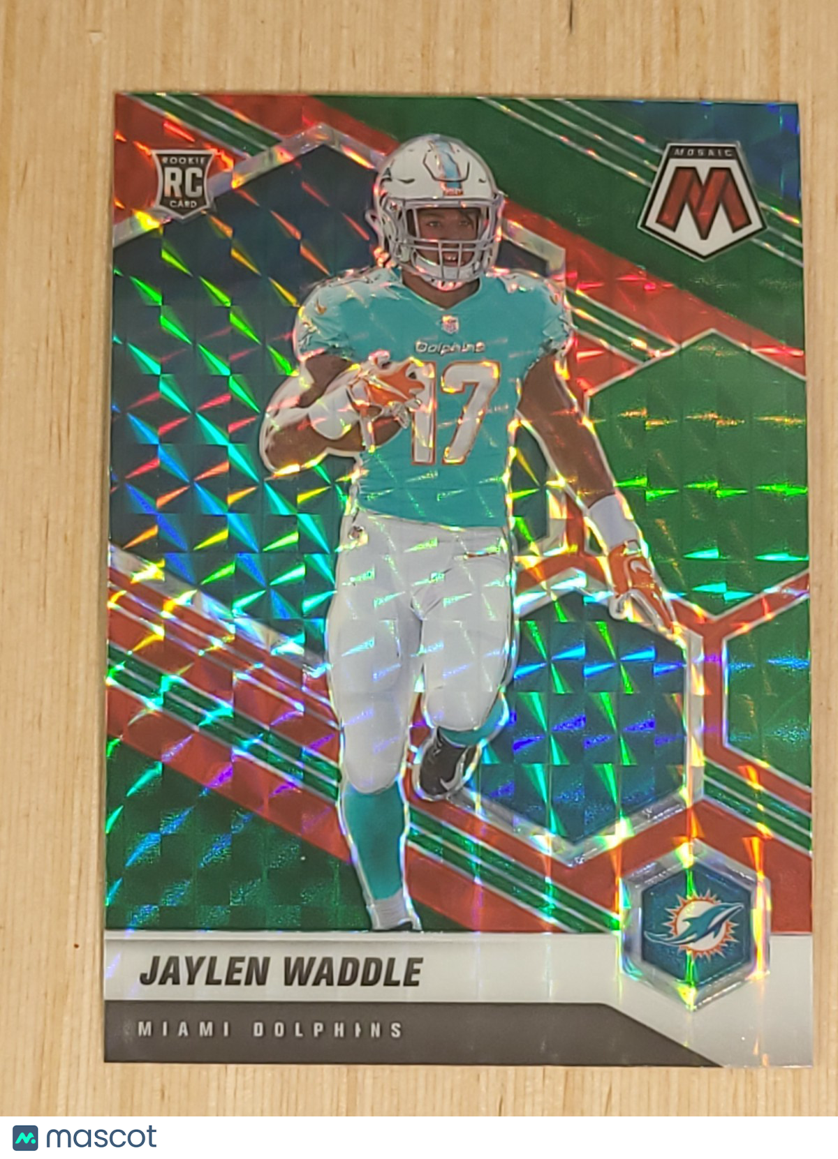 2021 Panini Mosaic - Rookies Jaylen Waddle #308 Green Mosaic Prizm (RC)